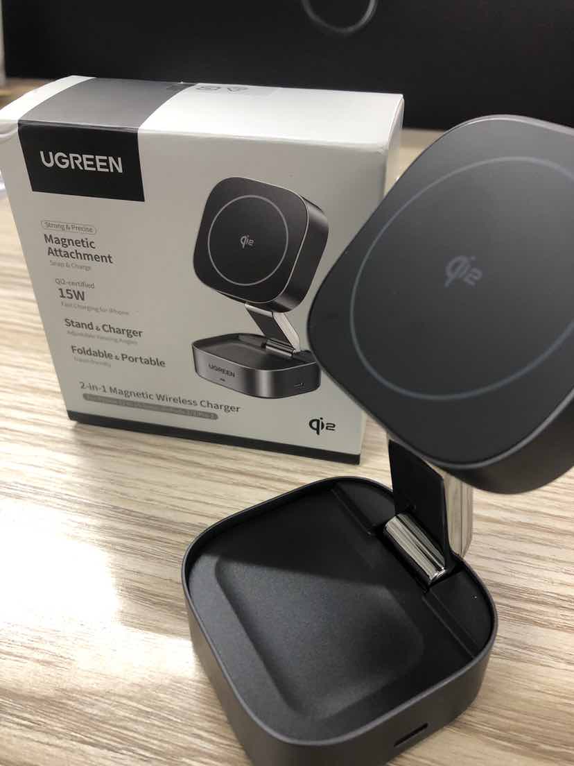 2 in 1 Magnetic Wireless charger (3)