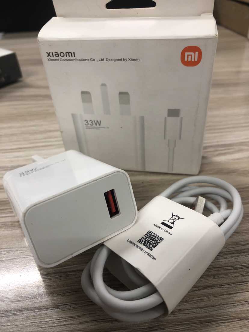 Xiaomi Original 33W Dock & Cable (2)