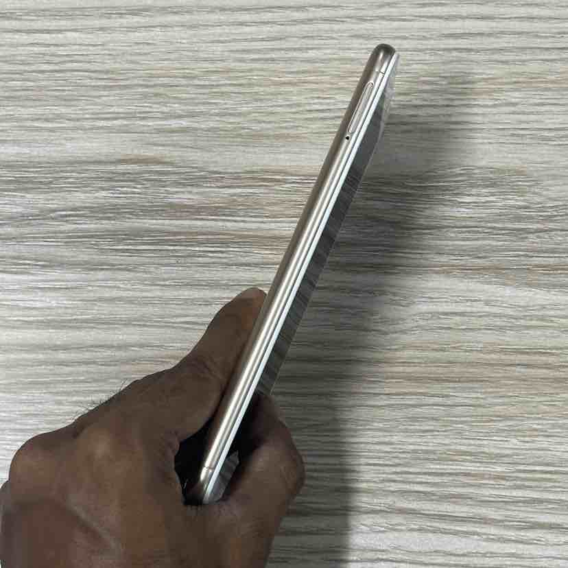 Redmi 6A-GOLD (4)
