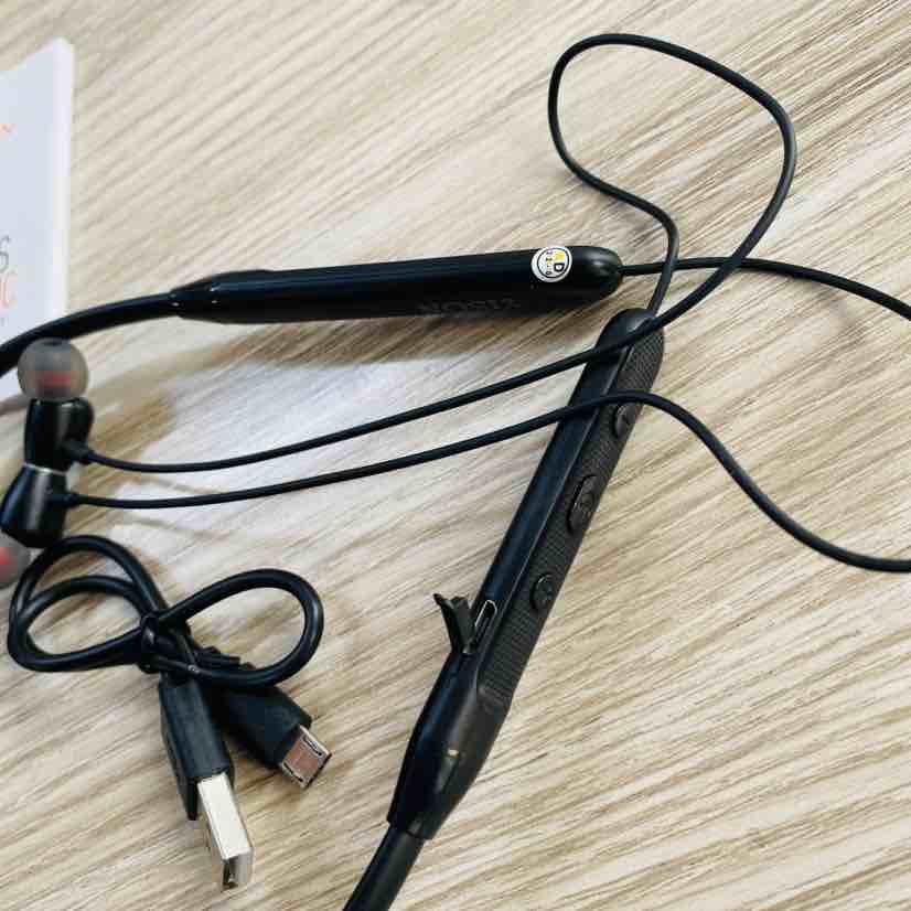 Yison E19 Neck Hanging Wireless Earphone (4)