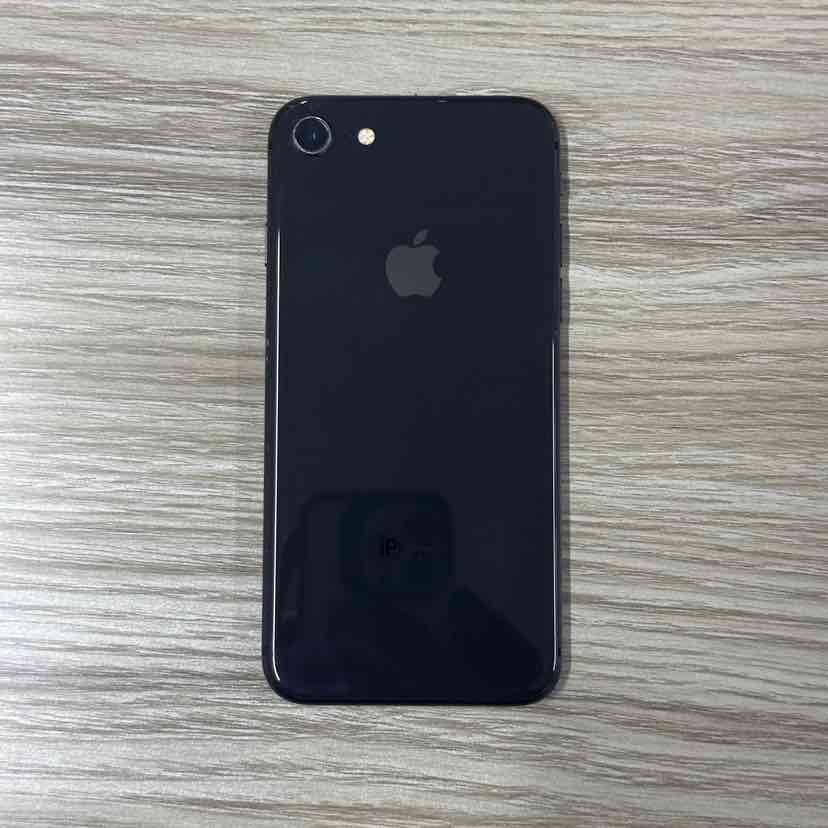 IPhone 8- BLACK (5)