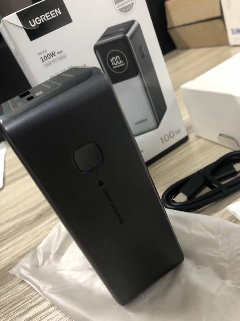 Ugreen 100W Fast Charging Power bank 12000mAh (5)