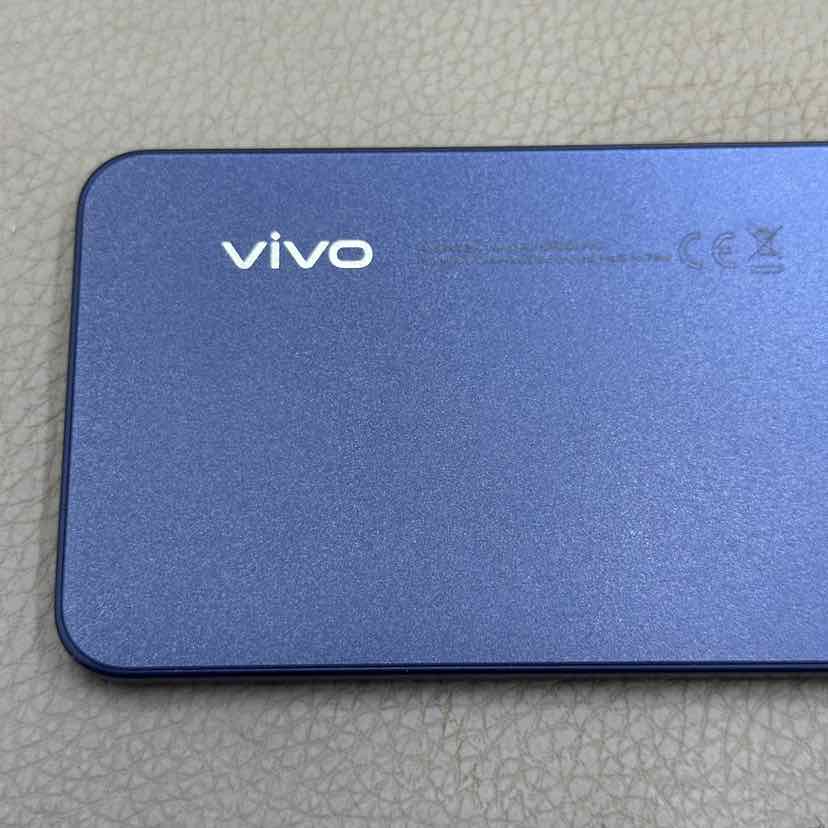 Vivo Y22s (2)